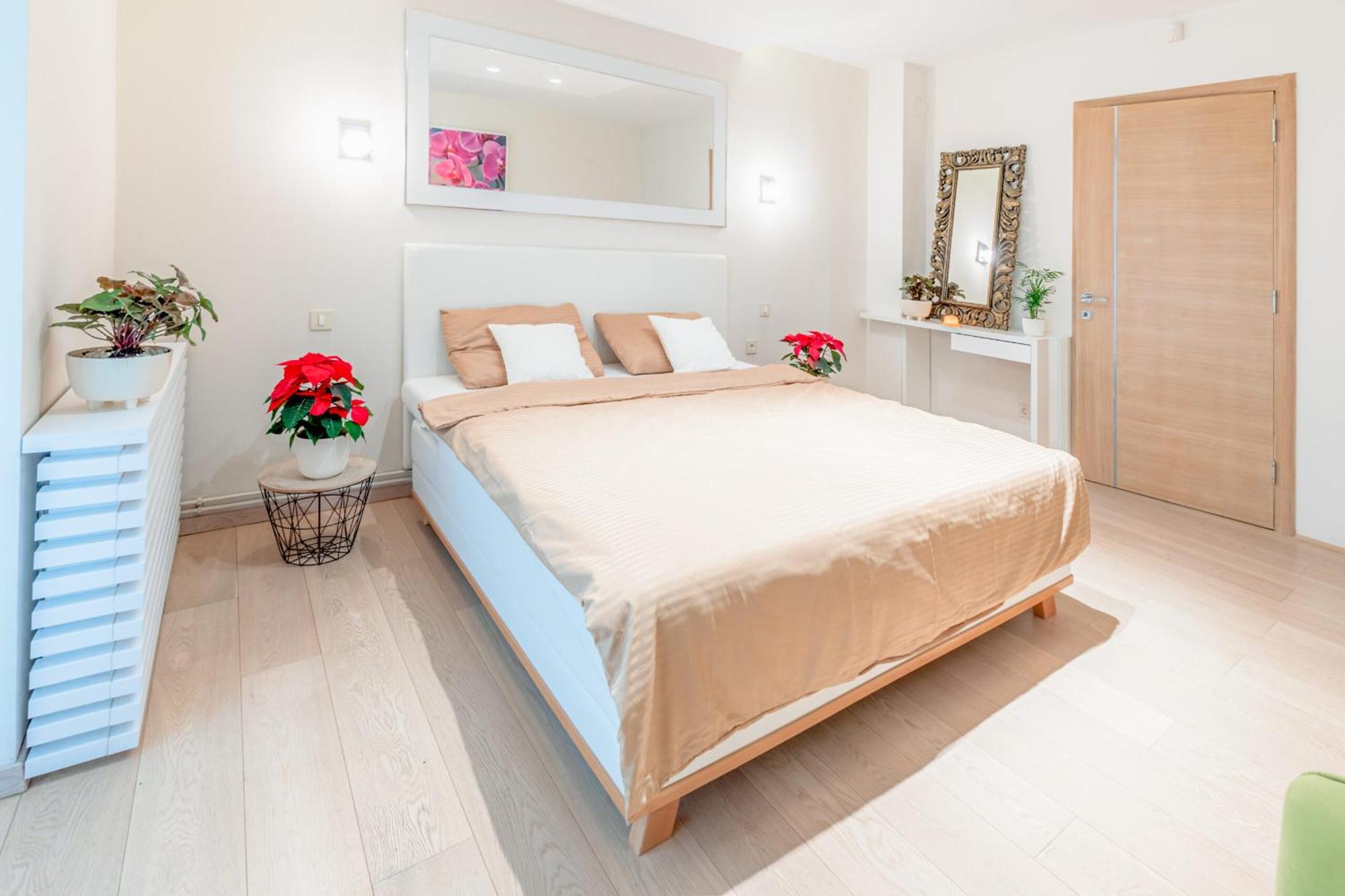 Aparthotel Lux Hedonistic Life Novi Sad Exterior foto